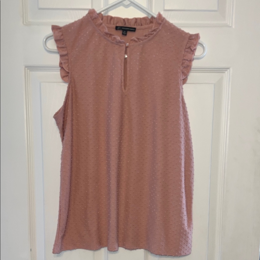 Adrianna Papell Pink Ruffled Sleeveless Top - medium